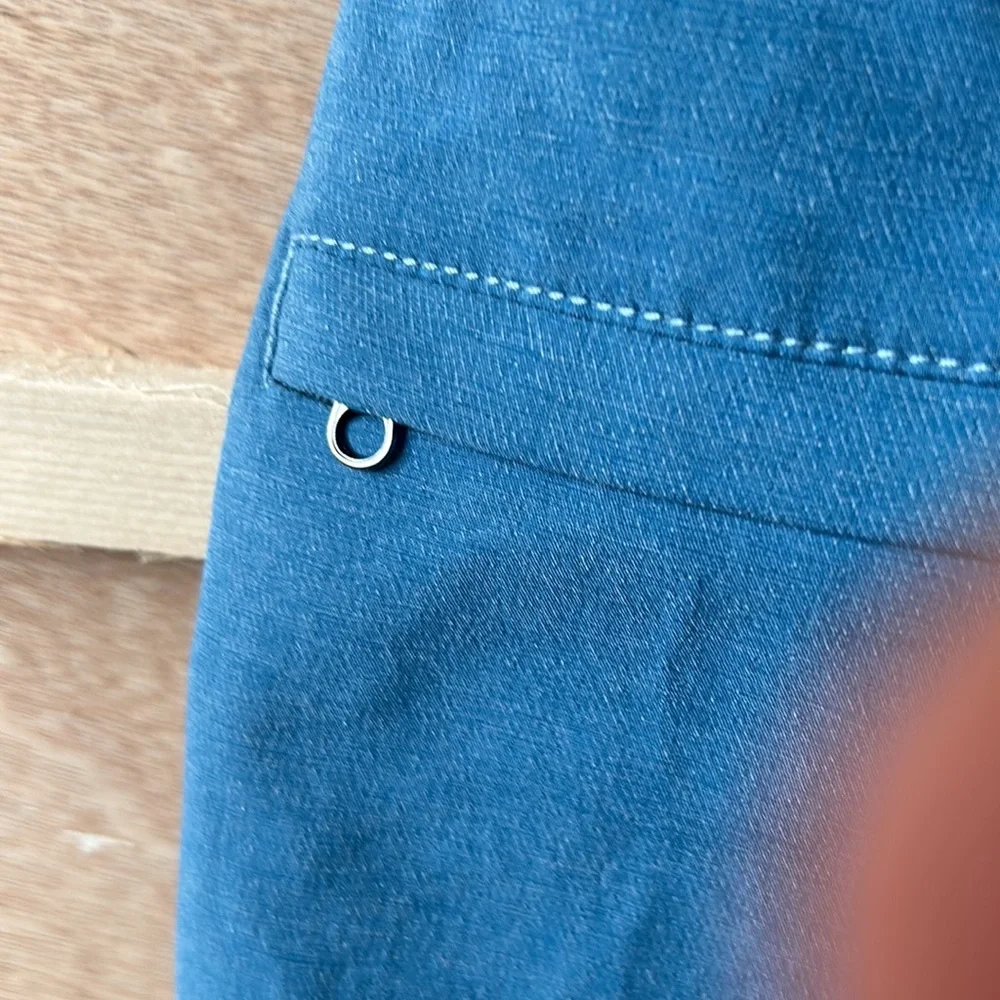 Kuhl size 8 shorts - Picture 2 of 5